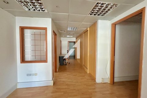 Офис в Sheikh Zayed Road, Дубай, 124м², № 101436