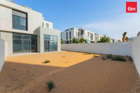 Villa à Al Furjan, Dubai, 4 chambres, 391.6 m², № 10736 - photo 1