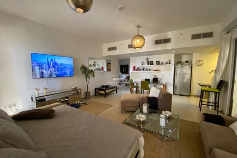 Apartamento en Jumeirah Beach Residence, Dubai, 1 dormitorio, 119.5 m², № 42790 - foto 1