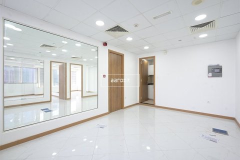 Office in Business Bay, Dubai 94.6 sq.m. № 42782 - photo 4