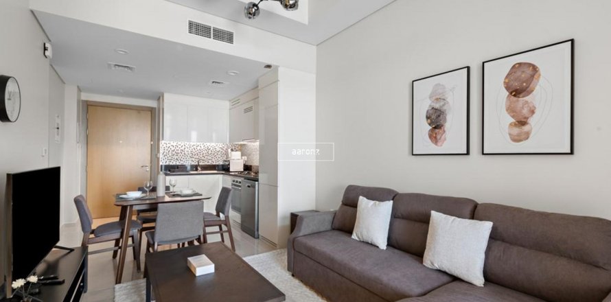 Apartamento en Business Bay, Dubai, 2 dormitorios, 74.4 m², № 42780