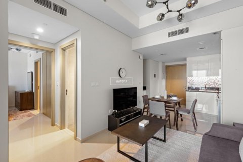 Apartamento en Business Bay, Dubai, 2 dormitorios, 74.4 m², № 42780 - foto 4