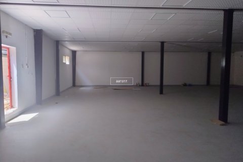 Снять в аренду склад в Al Quoz, Дубай: 766.4м², № 42778 - фото 2