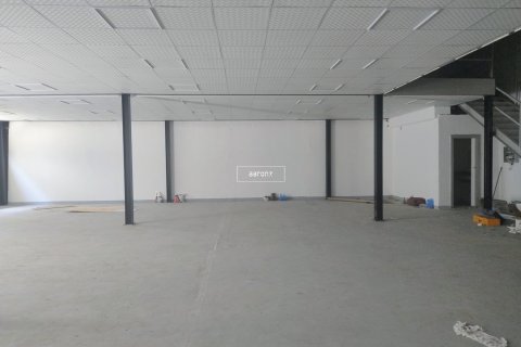 Снять в аренду склад в Al Quoz, Дубай: 766.4м², № 42778 - фото 1