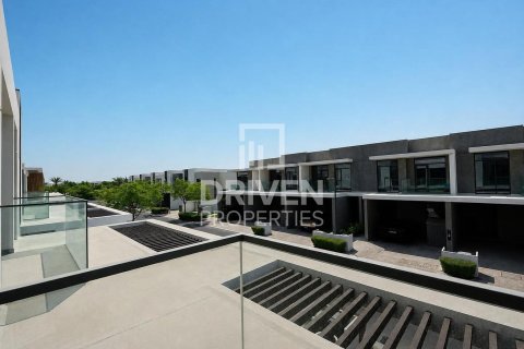 Adosado en Ruba, Arabian Ranches 3, Dubai, 3 dormitorios, 145.67 m², № 134182 - foto 5
