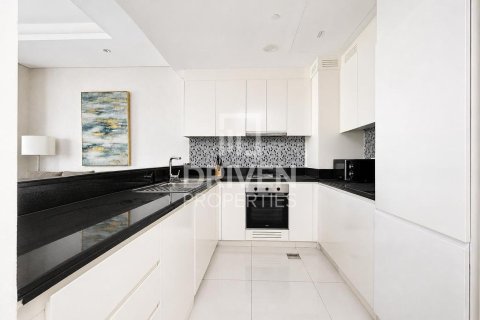 Apartment in Paramount Tower Hotel & Residences, Business Bay, Dubai 2 bedrooms, 108.42 sq.m. № 134176 - photo 8