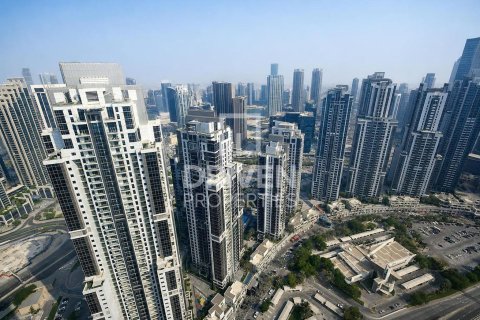 Apartment in Paramount Tower Hotel & Residences, Business Bay, Dubai 2 bedrooms, 108.42 sq.m. № 134176 - photo 17