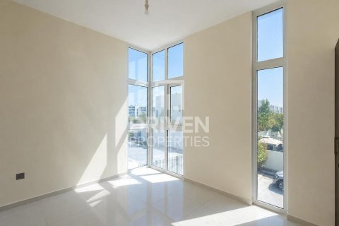 Townhouse in Dubai 3 bedrooms, 176.98 sq.m. № 134179 - photo 16