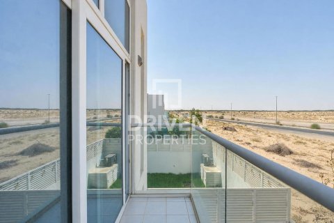 Townhouse in Dubai 3 bedrooms, 176.98 sq.m. № 134179 - photo 23