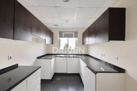 Townhouse in Dubai 3 bedrooms, 176.98 sq.m. № 134179 - photo 18