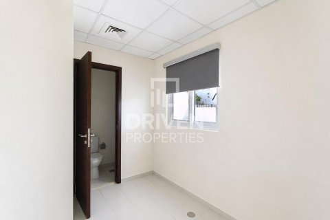 Townhouse in Dubai 3 bedrooms, 176.98 sq.m. № 134179 - photo 8