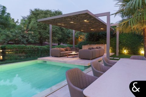 Купить виллу в Jumeirah Islands, Дубай: 4 спальни, 506м², № 78696 - фото 3