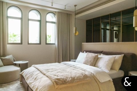 Купить виллу в Jumeirah Islands, Дубай: 4 спальни, 506м², № 78696 - фото 8