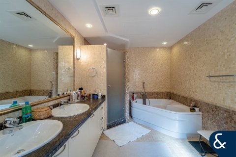 Villa en Green Community, Dubai, 4 dormitorios, 454 m², № 78698 - foto 24