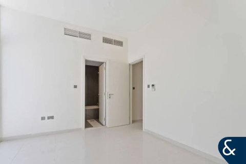 Adosado en DAMAC Hills (Akoya by DAMAC), Dubai, 3 dormitorios, 224 m², № 78688 - foto 7