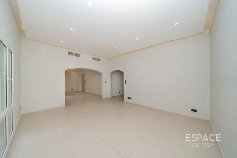فيلا في Meadows, دبي 3 غرف نوم, 155 م² رقم 122858 - صورة 2