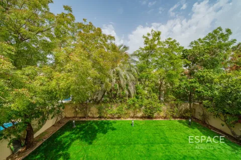 فيلا في Meadows, دبي 3 غرف نوم, 155 م² رقم 122858 - صورة 16