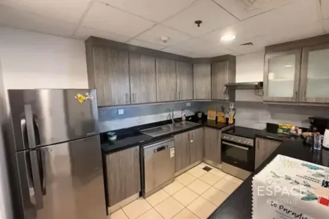 Apartment in Jumeirah Beach Residence, Dubai 2 bedrooms, 145 sq.m. № 122862 - photo 9