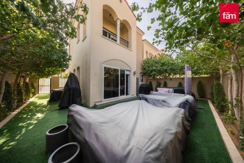 Вилла в Дубае, 3 спальни, 247.4м², № 114776
