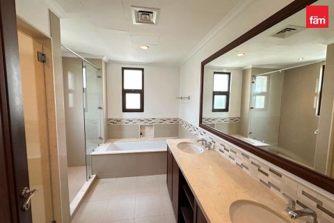 Villa à Dubai, 4 chambres, 405 m², № 123472 - photo 13