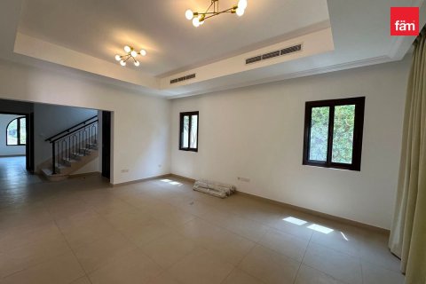 Villa à Dubai, 4 chambres, 405 m², № 123472 - photo 3