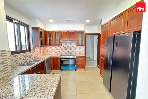 Villa à Dubai, 4 chambres, 405 m², № 123472 - photo 4