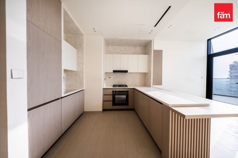 Apartment in Dubai 1 bedroom, 75 sq.m. № 123476 - photo 4