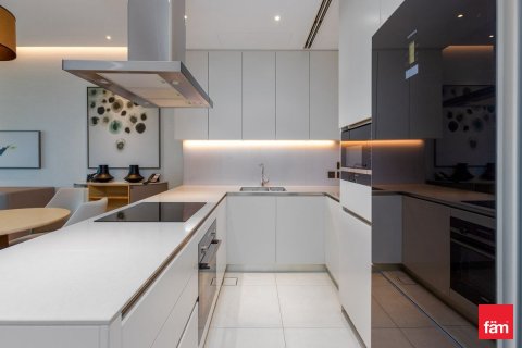 Apartment in Dubai 3 bedrooms, 177.3 sq.m. № 123473 - photo 9