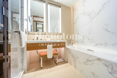 Снять в аренду квартиру в Даунтаун Дубай (Даунтаун Бурдж Дубай), Дубай: 2 спальни, 113.99198100м², № 97972 - фото 16