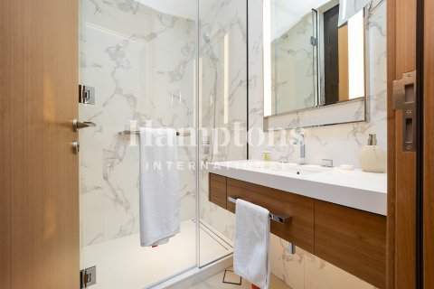 Снять в аренду квартиру в Даунтаун Дубай (Даунтаун Бурдж Дубай), Дубай: 2 спальни, 113.99198100м², № 97972 - фото 4