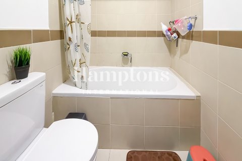 Снять в аренду квартиру в Даунтаун Дубай (Даунтаун Бурдж Дубай), Дубай: студию, 45.98698500м², № 97963 - фото 4