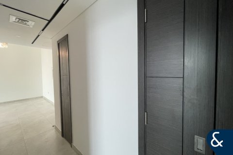 Apartment in Business Bay, Dubai 2 bedrooms, 118 sq.m. № 76062 - photo 20