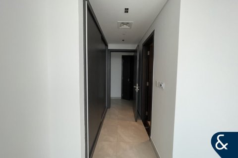Apartment in Business Bay, Dubai 2 bedrooms, 118 sq.m. № 76062 - photo 9