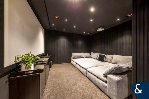 Villa à Earth, Jumeirah Golf Estates, Dubai, 5 chambres, 742 m², № 76057 - photo 9