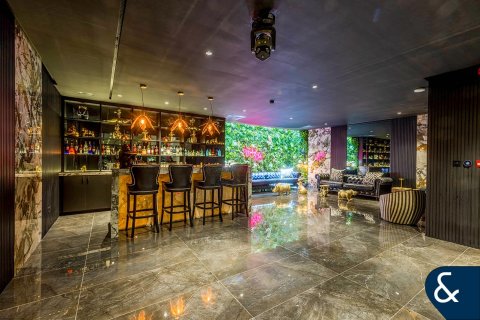 Villa à Earth, Jumeirah Golf Estates, Dubai, 5 chambres, 742 m², № 76057 - photo 5