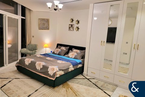 Apartamento en Business Bay, Dubai, 2 dormitorios, 131 m², № 76061 - foto 2