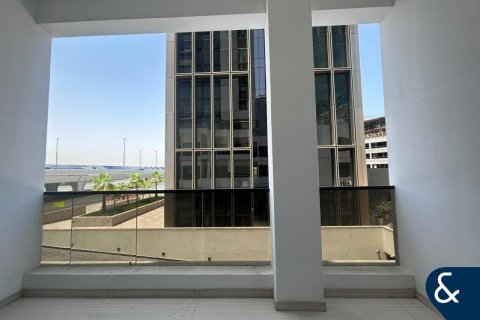 Снять в аренду квартиру в Бизнес-Бэе, Дубай: 3 спальни, 137м², № 76060 - фото 7