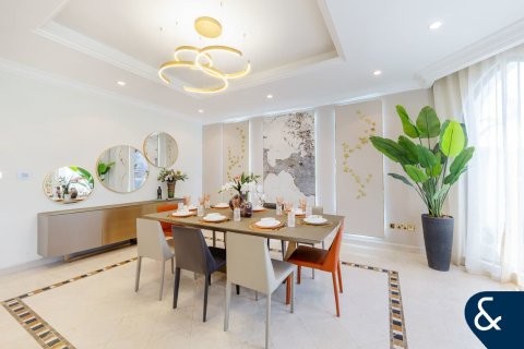 Villa en Garden Homes, Palm Jumeirah, Dubai, 4 dormitorios, 1245 m², № 76063 - foto 6