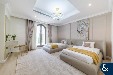Villa en Garden Homes, Palm Jumeirah, Dubai, 4 dormitorios, 1245 m², № 76063 - foto 11