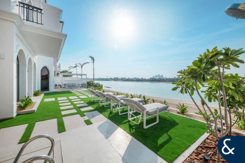 Villa en Garden Homes, Palm Jumeirah, Dubai, 4 dormitorios, 1245 m², № 76063 - foto 17