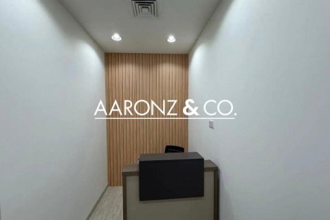 Oficina en Business Bay, Dubai, 87 m², № 89078 - foto 10