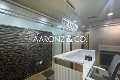 Oficina en Business Bay, Dubai, 89 m², № 89081 - foto 9