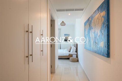 Apartment in Damac Heights, Dubai Marina, Dubai 2 bedrooms, 124 sq.m. № 89080 - photo 4