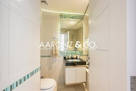 Apartment in Damac Heights, Dubai Marina, Dubai 2 bedrooms, 124 sq.m. № 89080 - photo 10