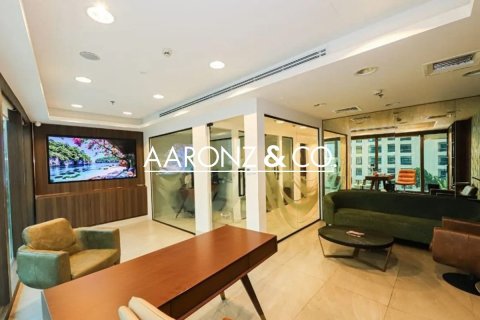 Oficina en Business Bay, Dubai, 81 m², № 89079