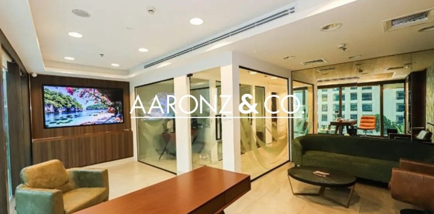 Bureau à Business Bay, Dubai, 81 m², № 89079