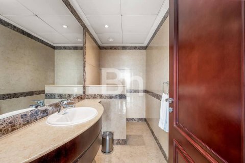 Penthouse in Dubai 4 bedrooms, 495 sq.m. № 23988 - photo 4