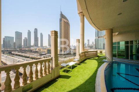 Penthouse in Dubai 4 bedrooms, 495 sq.m. № 23988 - photo 14