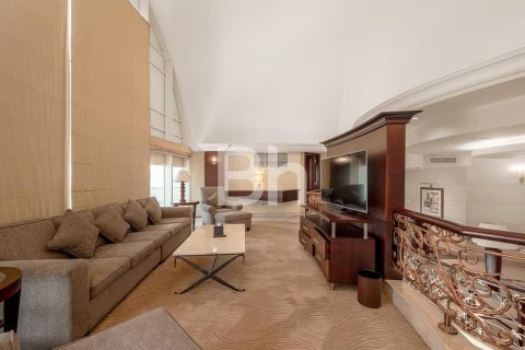 Penthouse in Dubai 4 bedrooms, 495 sq.m. № 23988 - photo 23
