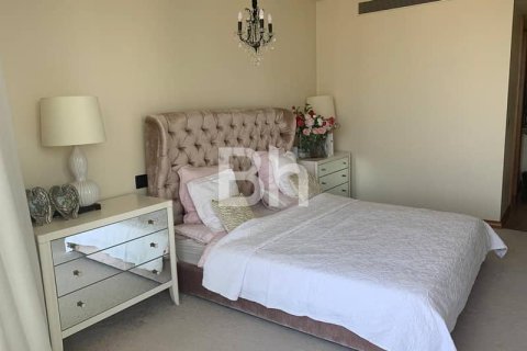Apartamento en Downtown Dubai (Downtown Burj Dubai), Dubai, 1 dormitorio, 109 m², № 23991 - foto 6